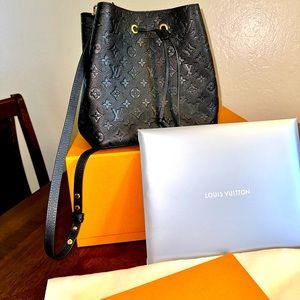 Louis Vuitton Neo Noe Monogram Empreinte
